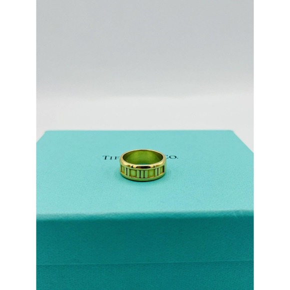 Tiffany & Co 18k Yellow Gold 7mm 1995 Atlas Roman Numeral Ring Size 6 - Picture 4 of 5